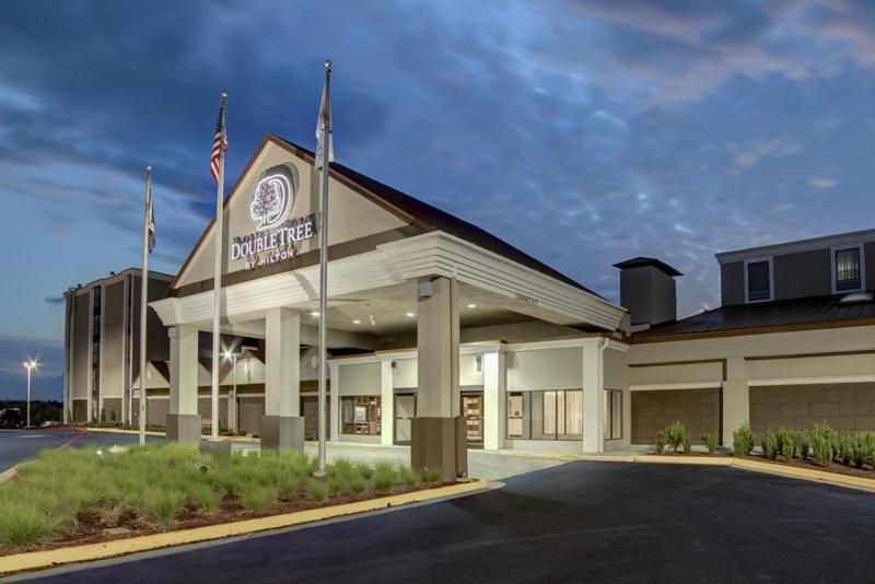 Doubletree by Hilton Harrisonburg Main image 1